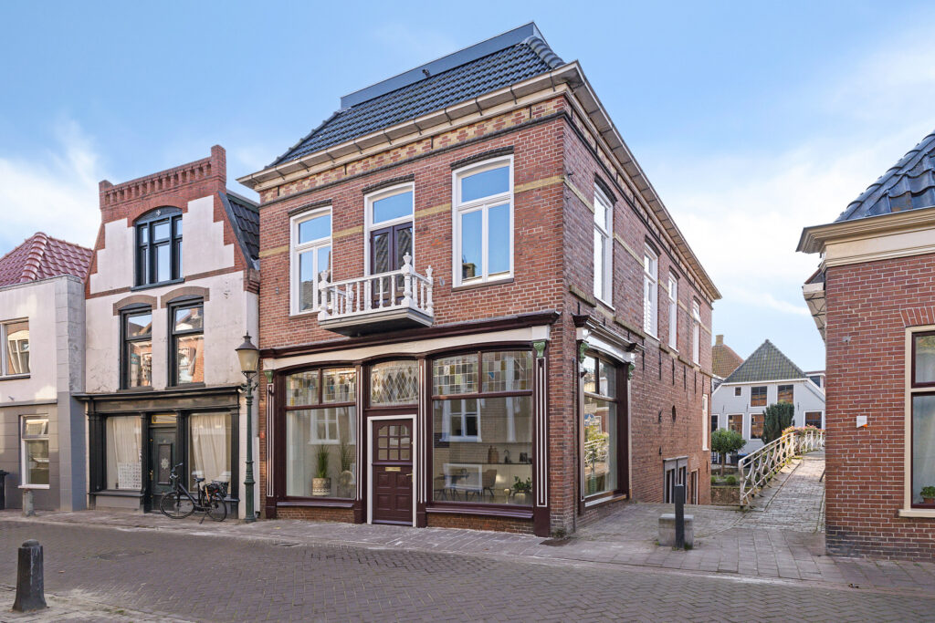Hoofdafbeelding Solwerderstraat 38