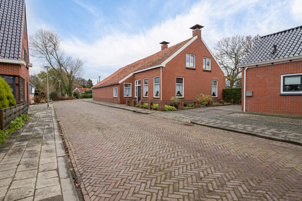 Hoofdafbeelding Houwerdastraat 18