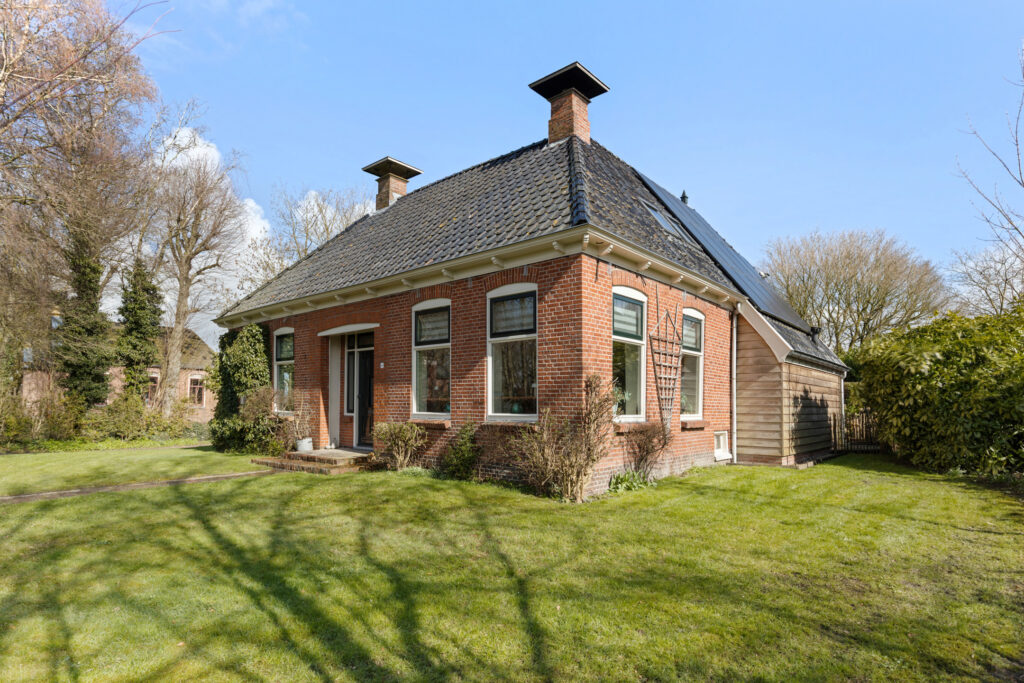 Hoofdafbeelding Dorpstraat 38